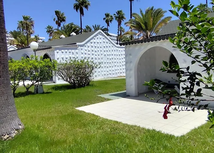 アパート Parque Del Paraiso Ii プラヤ・デル・イングレス