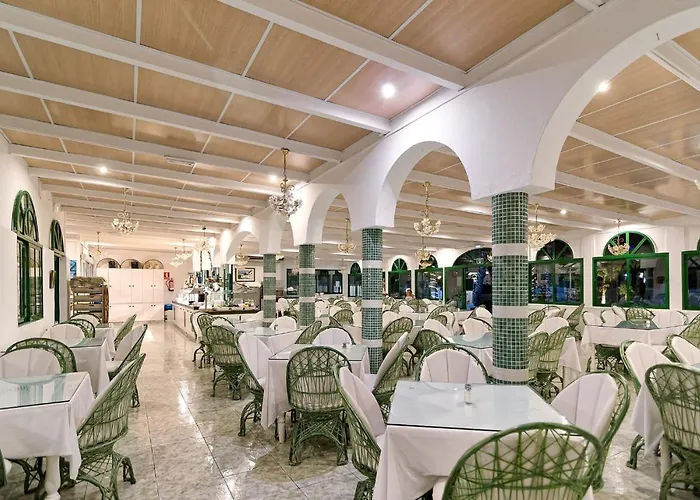 Parque Del Paraiso Ii アパート *