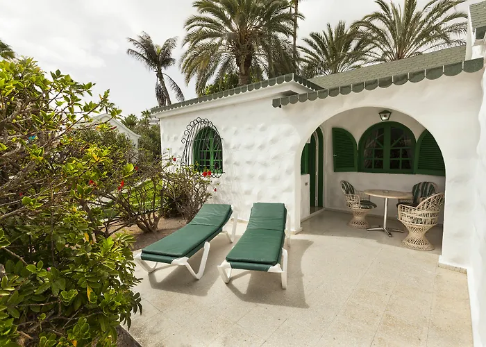 Parque Del Paraiso Ii アパート