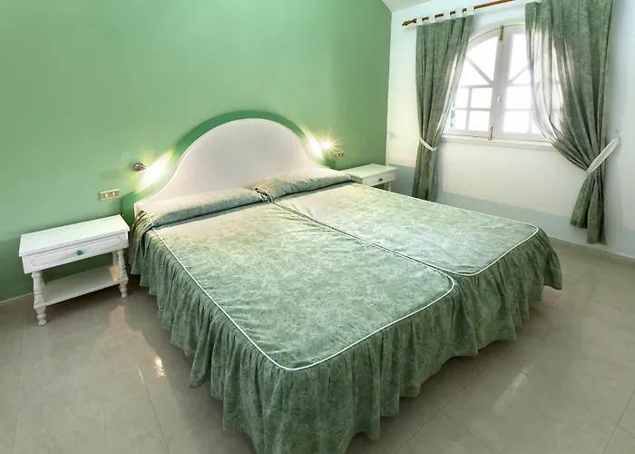 Parque Del Paraiso Ii * プラヤ・デル・イングレス