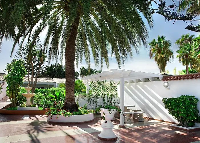 Parque Del Paraiso Ii アパート *