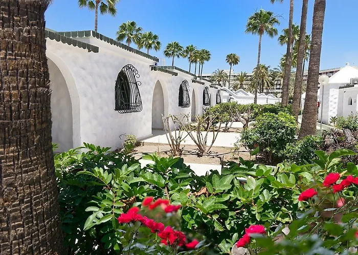 Parque Del Paraiso Ii アパート *