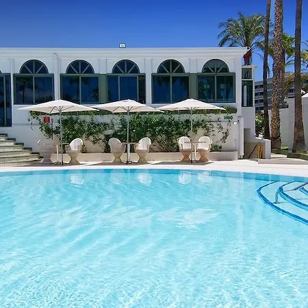 Hotel Parque Del Paraiso Ii 3*