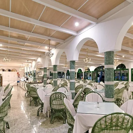 Parque Del Paraiso Ii Hotel 3*