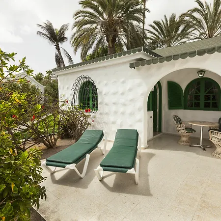 Parque Del Paraiso Ii Hotel